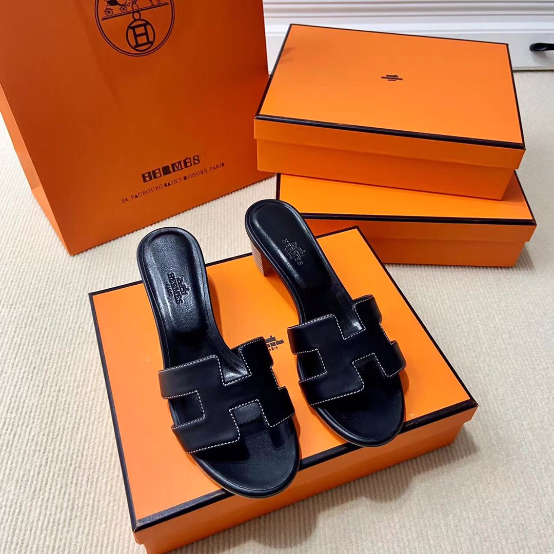 에르메스 올수공 오아시스 슬리퍼 샌들 스위프트 32